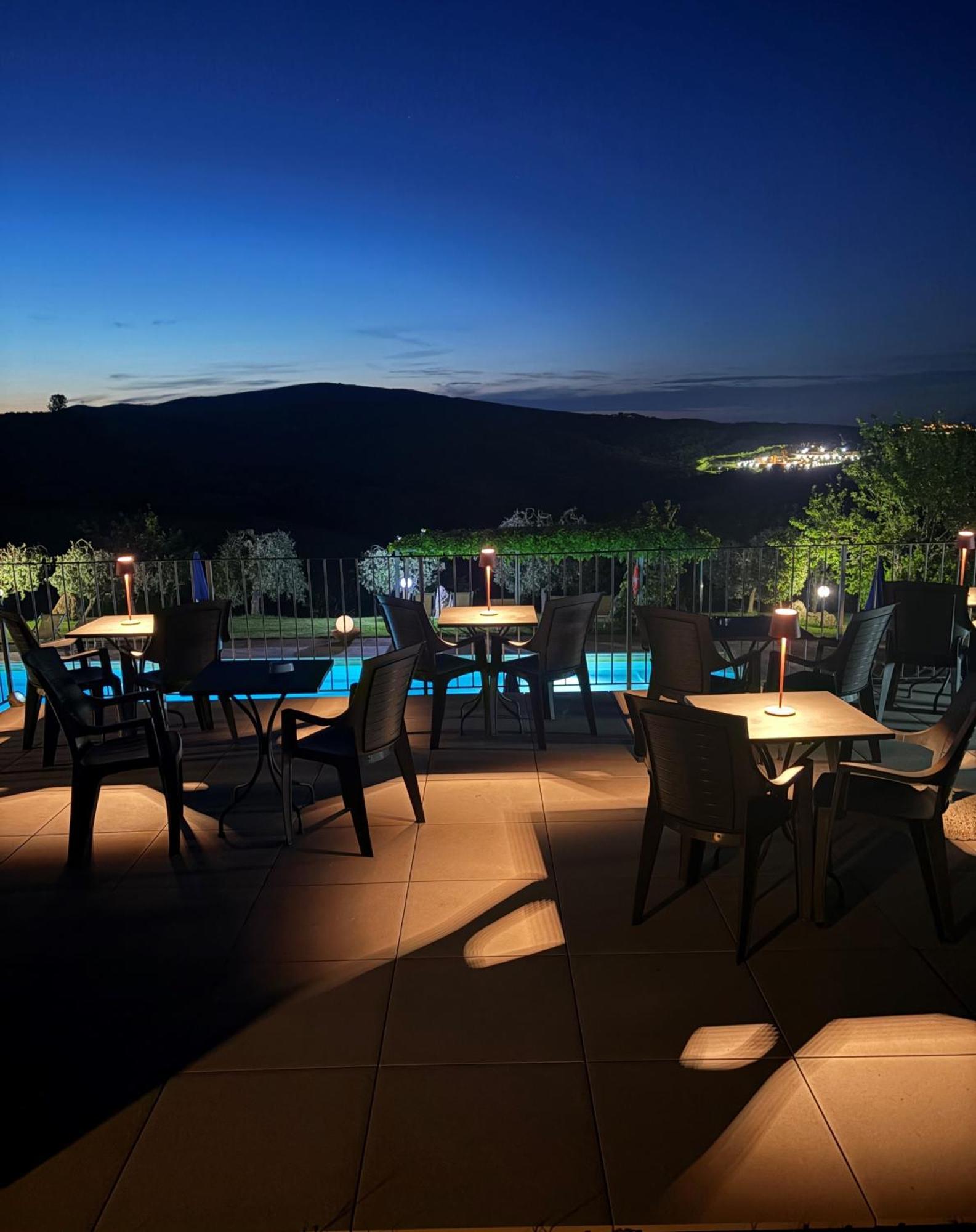 Antico Borgo Il Cardino Bed and Breakfast San Gimignano Eksteriør billede